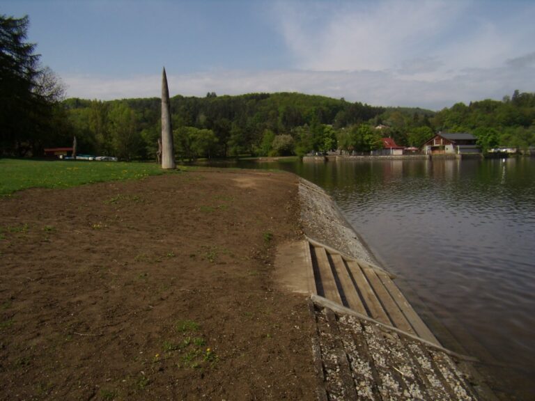 Brněnská přehrada Rakovec