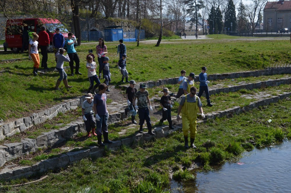 Úklid Bratrušovského potoka