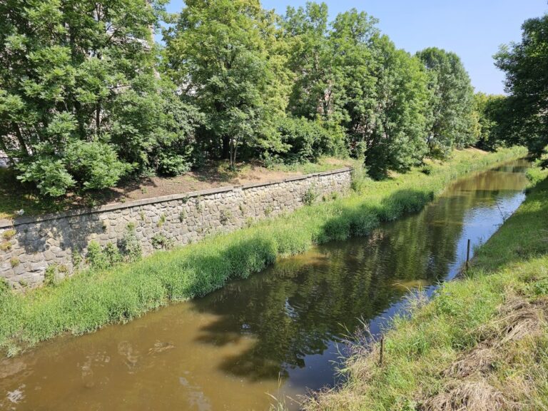Opravy opěrných zdí Bystřice v Olomouci