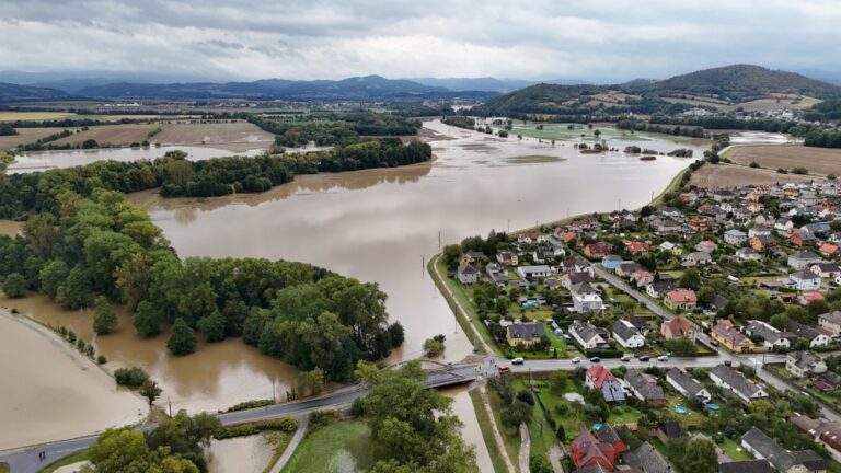 Uplynul rok od ničivých povodní